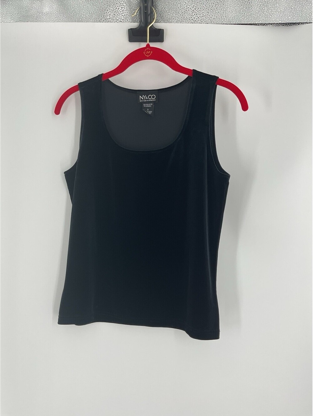 NY & CO women’s Black Velvet Sleeveless Blouse Size Small 121